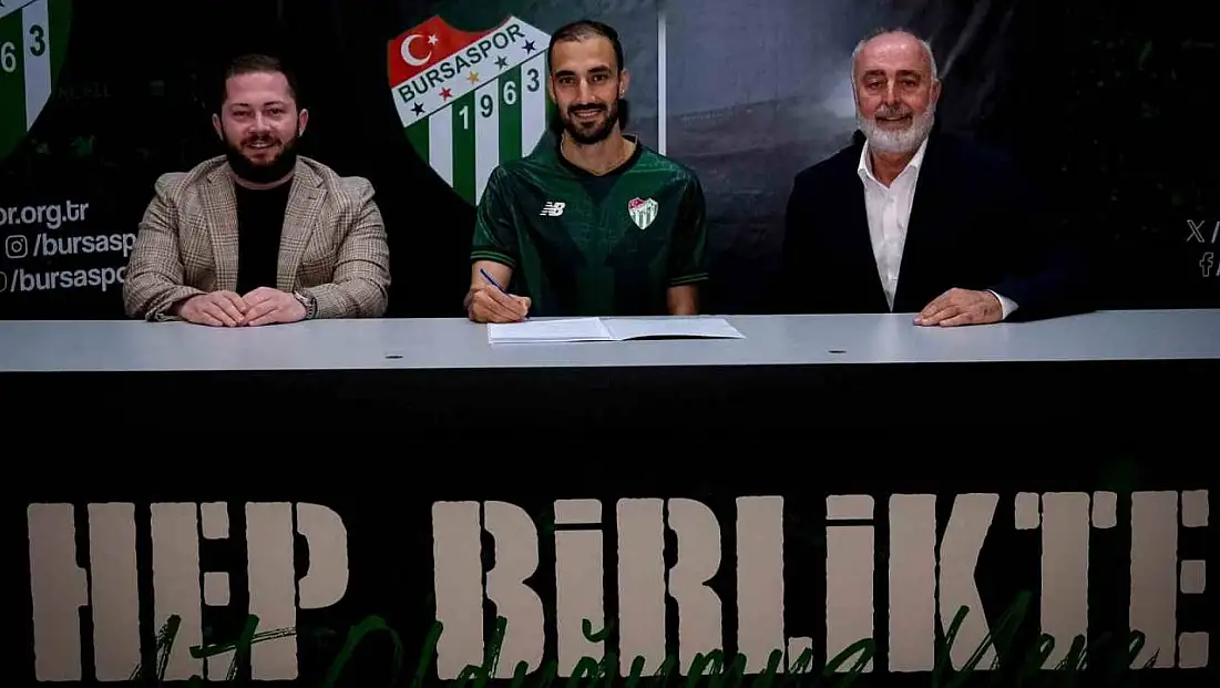 Alperen Babacan, Bursaspor'a imzayı attı
