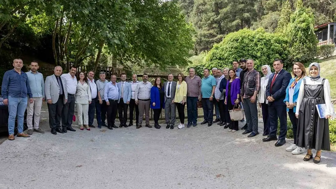 Başkan Balaban muhtarlarla bir araya geldi