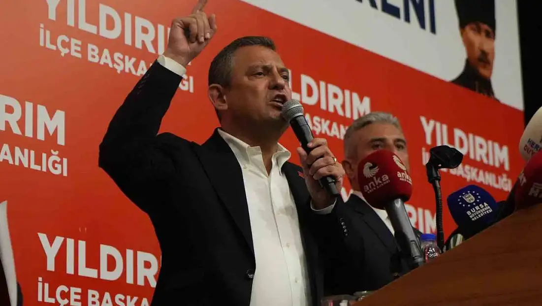 CHP Genel Başkanı Özel: 'Anketlerde en az 4.5 puan öndeyiz'