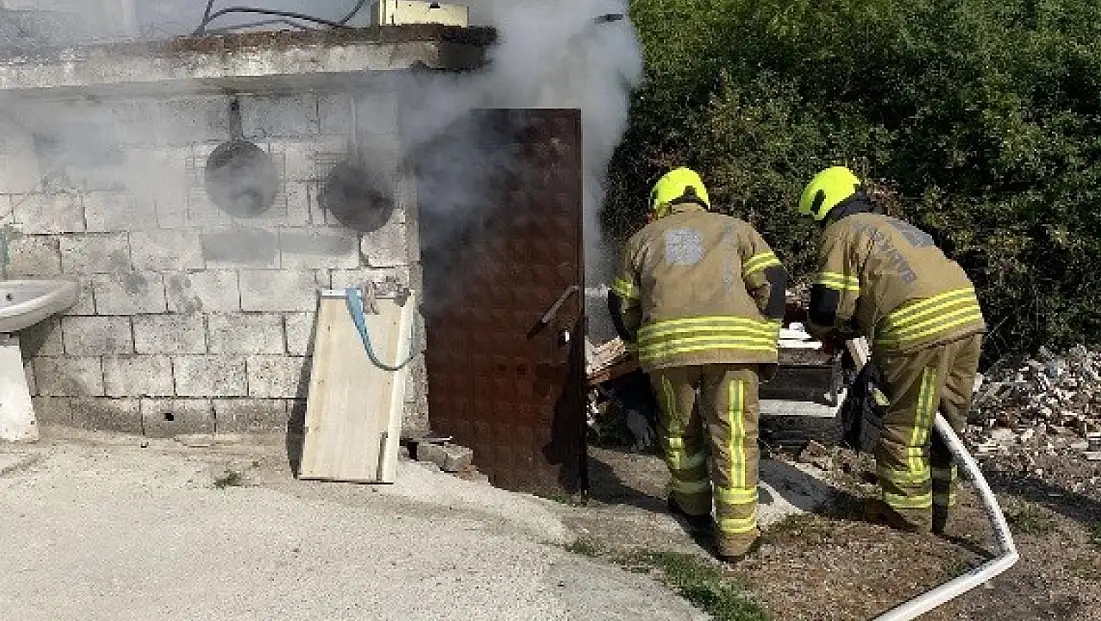 Gönen'de mermer atölyesinde çıkan yangın kısa sürede söndürüldü