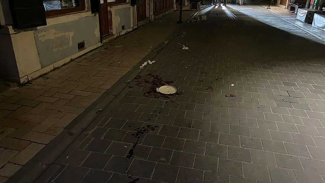 Kula'da bıçaklı kavga: 1 ağır yaralı