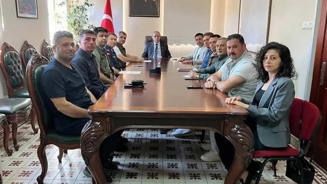 Kuşadası'nda yaban domuzu sorunu görüşüldü