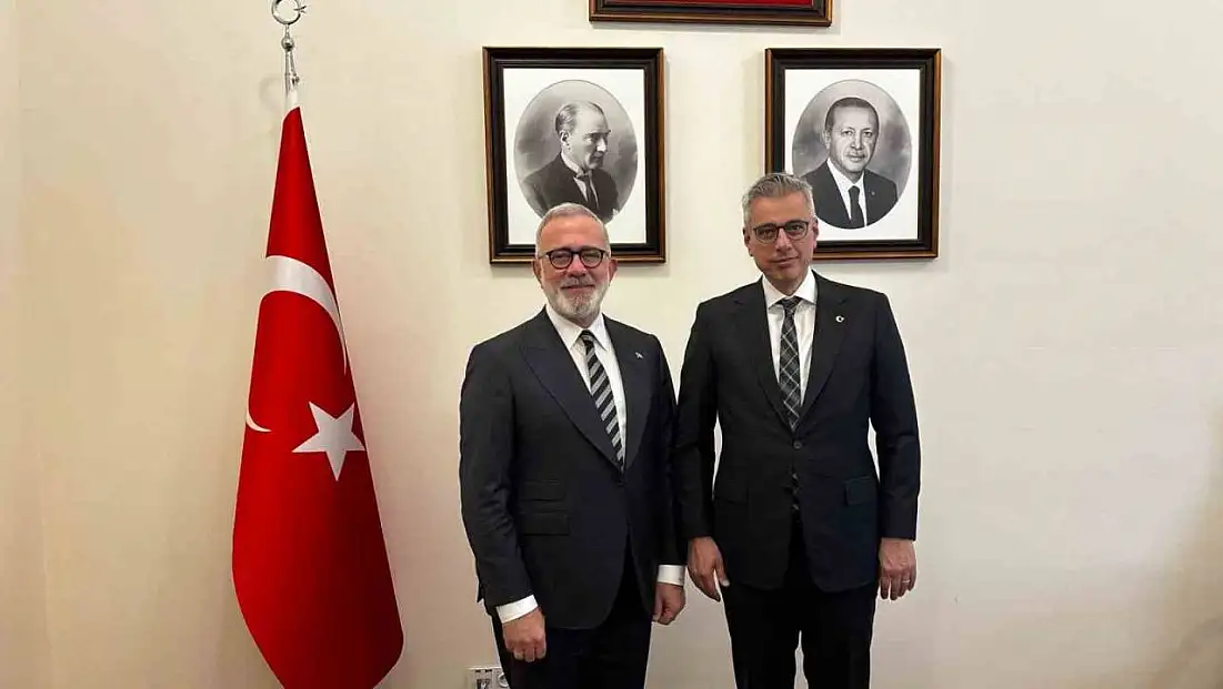 Manisa'da 23 yeni hekim ve 184 sağlık personeli göreve başlıyor