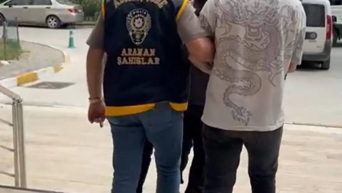 Manisa'da cezaevi firarisi kovalamacayla yakalandı