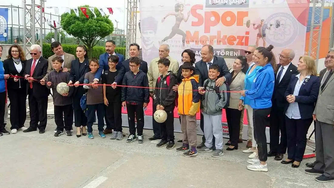 Muğla'daki spor merkezi törenle hizmete açıldı