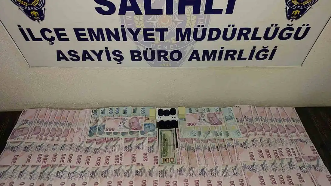 Salihli'de aranan şahıslar kumar oynarken yakaladı