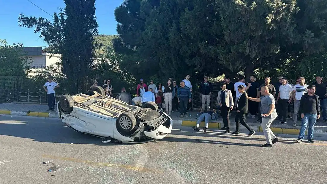Takla atan otomobildeki 5 kişi yaralandı