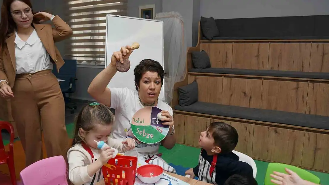 'Anne Baba Çocuk Eğitim Merkezi' ebeveyn ve çocukların gözdesi oldu