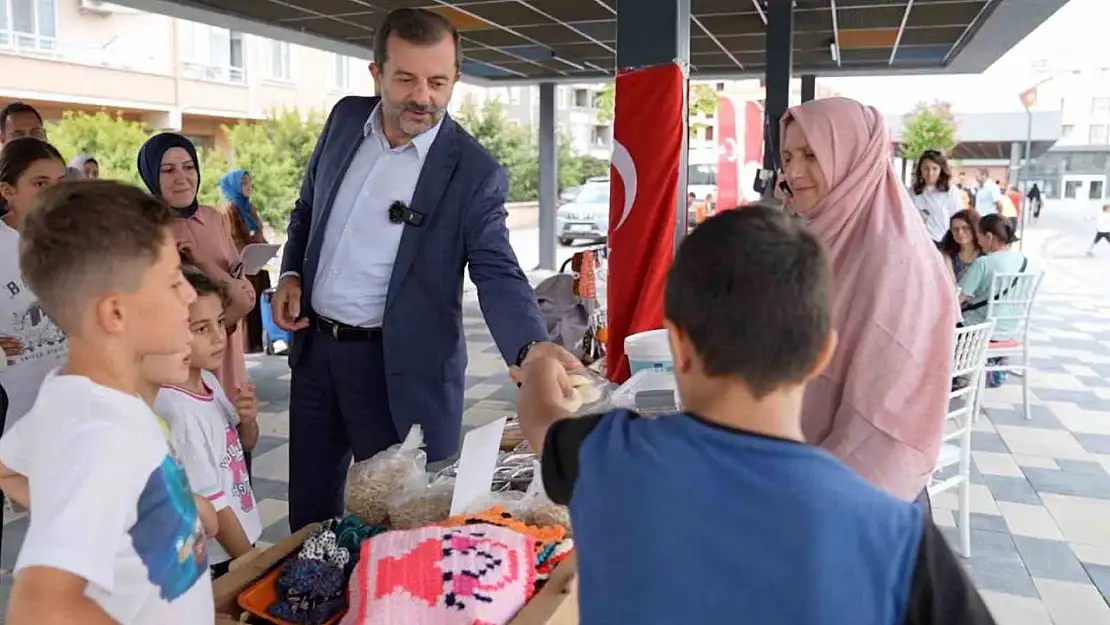 'Gürsu Maharetli Eller Çarşısı' üreten kadınları buluşturuyor