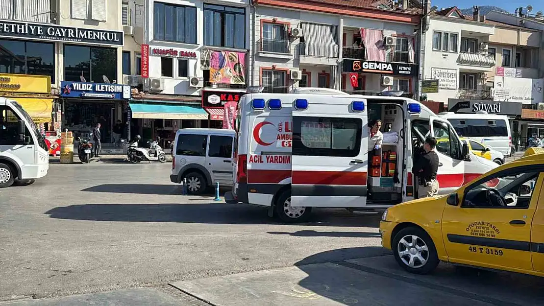 'Kızlara neden bakıyorsun' diyerek bıçakladı: 1 yaralı