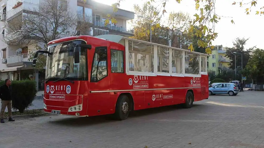 'Öğrenci otobüsü' ve 'Engelsiz Kafe' Selçuk'ta hizmete giriyor