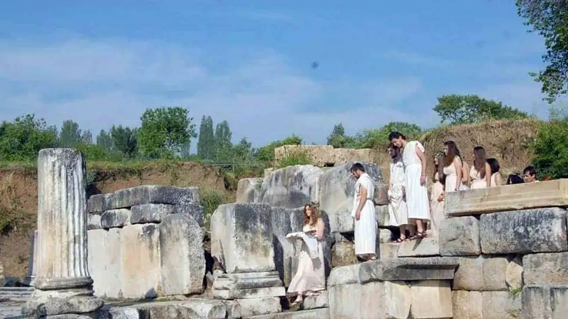 3 bin 500 yıl önceki tören giysiler ile Lagina'dan Stratonikeia'ya anahtar taşınacak