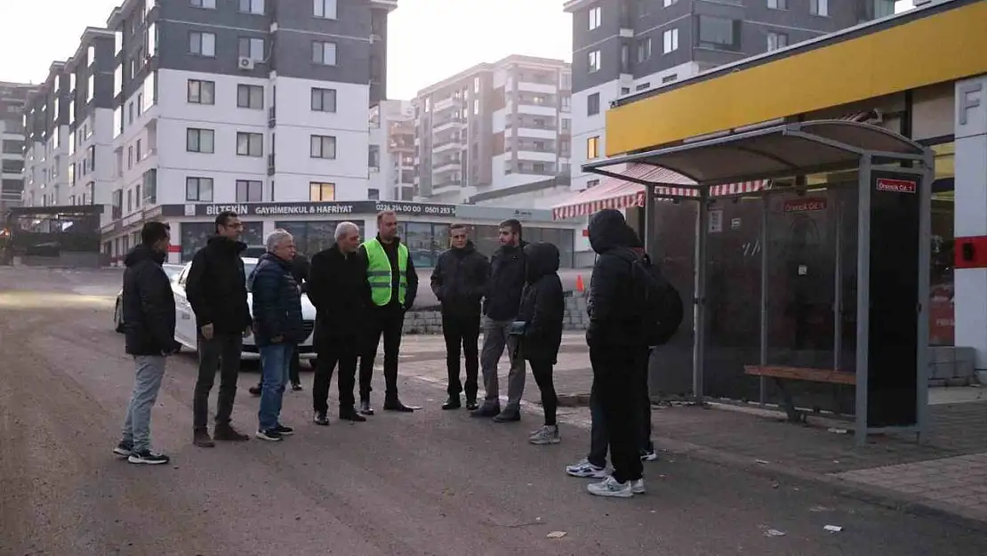 30 Ağustos Zafer Mahallesi'nin ulaşım çilesi masaya yatırıldı