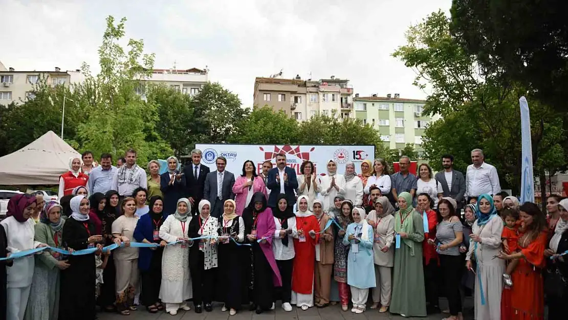 4. Geleneksel 'El Emekleri Festivali' göz kamaştırdı