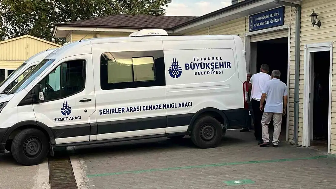 5. kattan düşerek hayatını kaybeden fenomenin cenazesi Bursa'ya getirildi