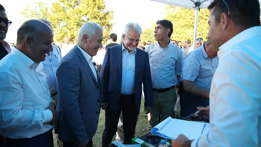 8. Akçalar-Fadıllı İncir Festivali renkli geçti