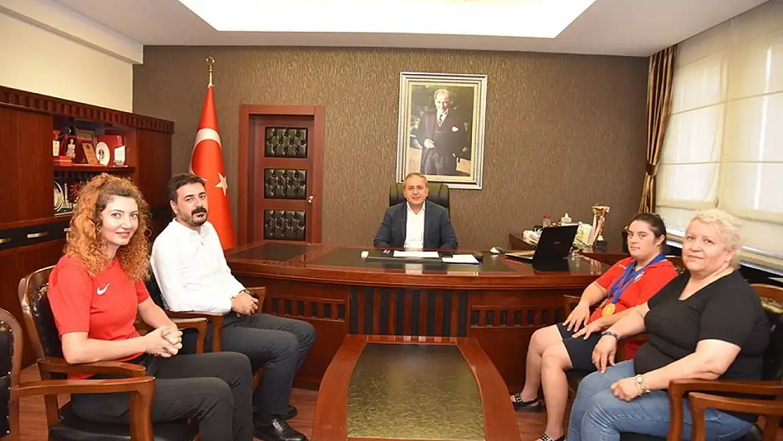 8 yıl boyunca çalışarak Avrupa şampiyonu oldu