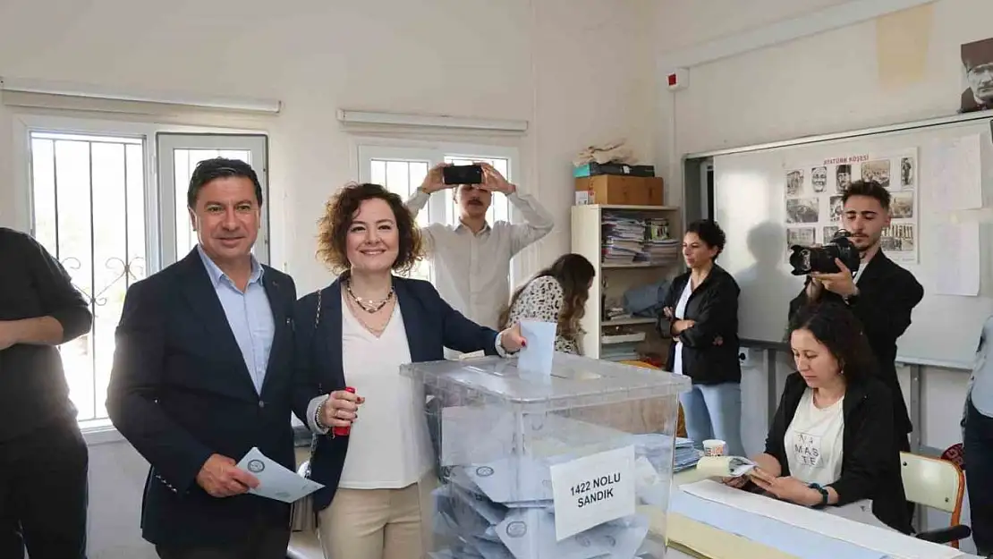 Adaylar oylarını Bodrum'da kullandı