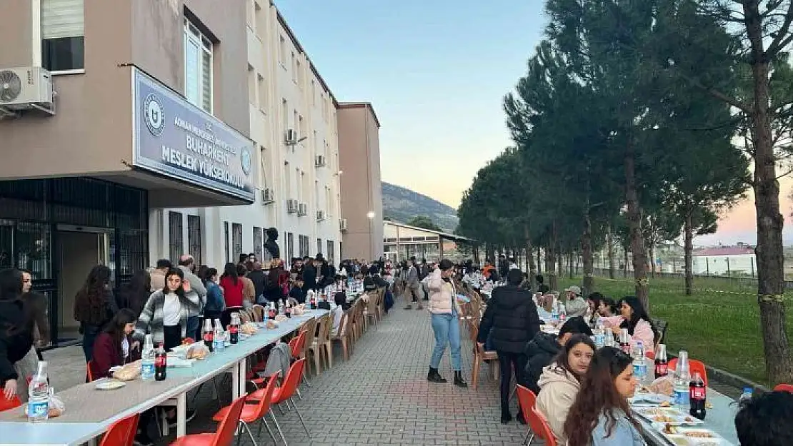 ADÜ Buharkent MYO iftar yemeğinde bir araya geldi