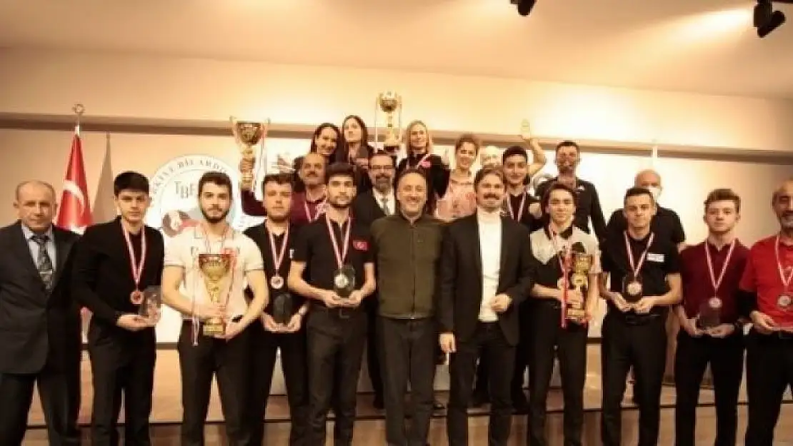 ADÜ'lü Görgüç, Bilardo Türkiye Şampiyonası'nda Türkiye 3'üncüsü oldu