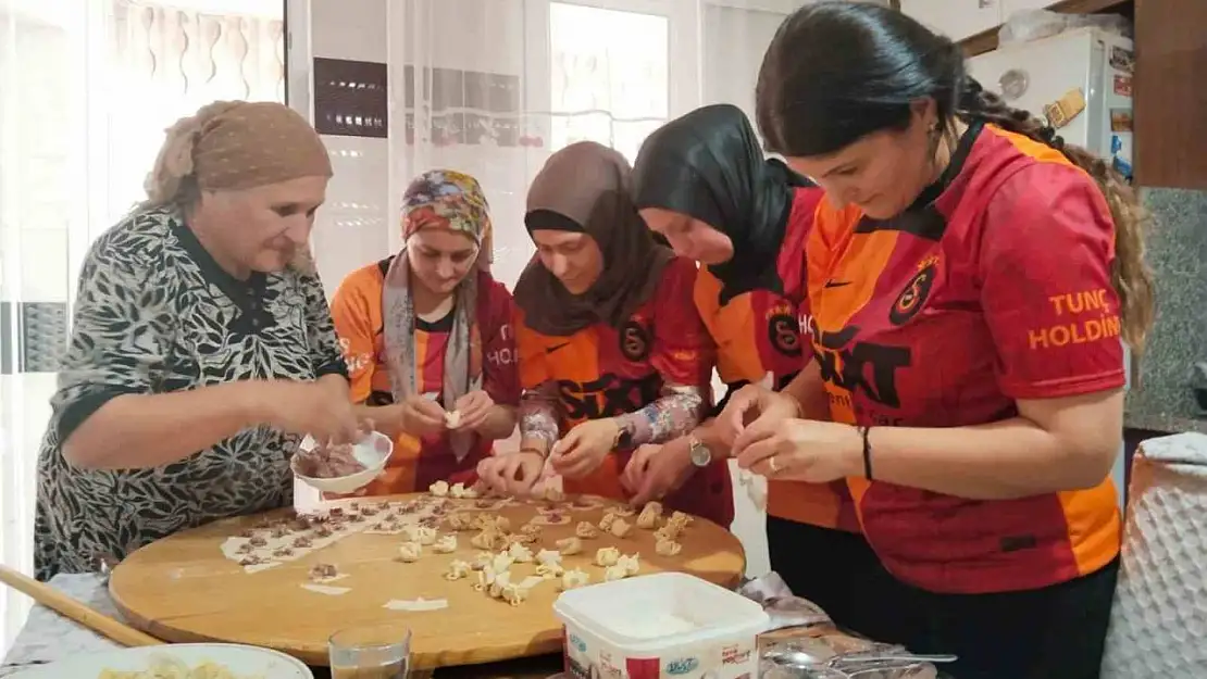 Ahıska Türkleri 'Hınkal' kültürünü Honaz'da yaşatıyor