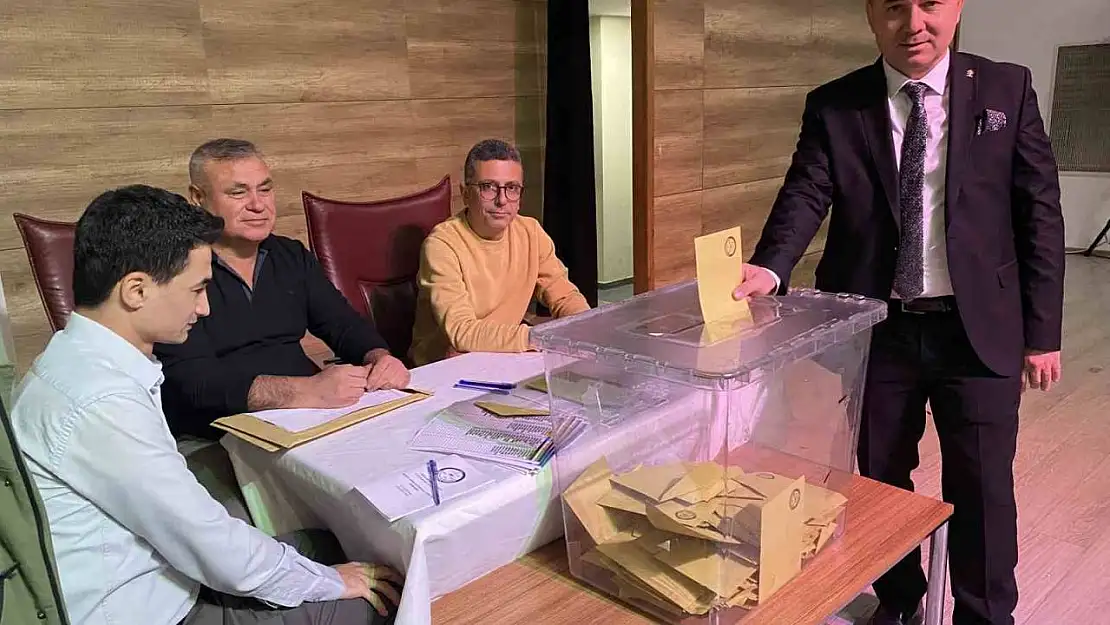 AK Parti Alaşehir'de Fedayi Kozan güven tazeledi