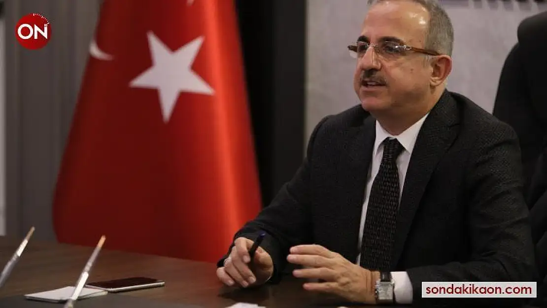AK Parti İzmir İl Başkanı Sürekli'den Aslı Özkısırlar'ın ailesine taziye ziyareti