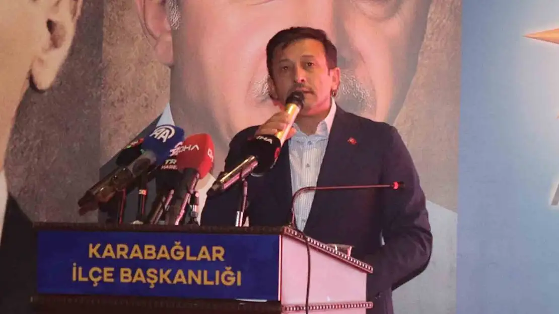 AK Partili Hamza Dağ: 'İzmir, 31 Mart seçimlerinde CHP'ye sarı kart vermiştir'