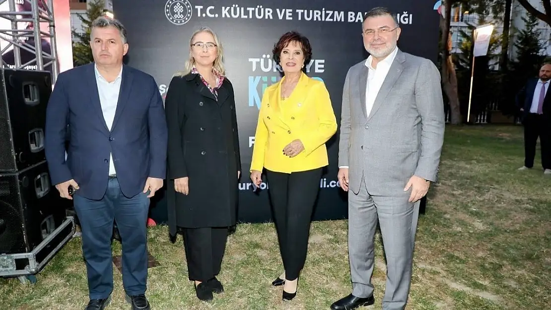 AK Partili Saygılı: 'Kültür Yolu Festivali ile halkımıza sanatın her rengini sunduk''