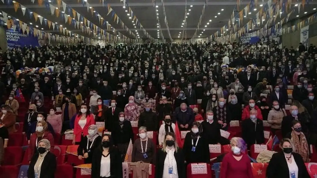 AK Partili Turan, Yunanistan'ın göçmenlere olan politikasını eleştirdi: