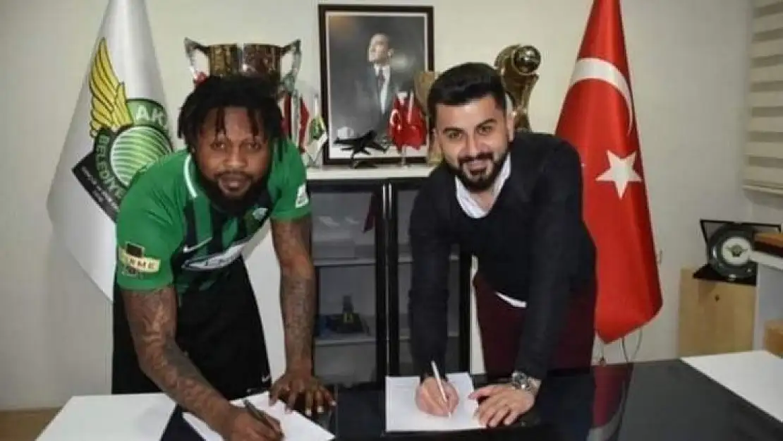 Akhisarspor'da üç transfer daha