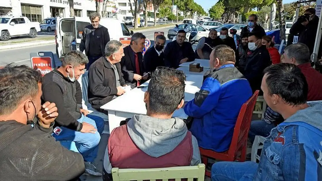 Alaçatı'da sanayi esnafı iş yerlerinin şehir içinde kalmasından dertli