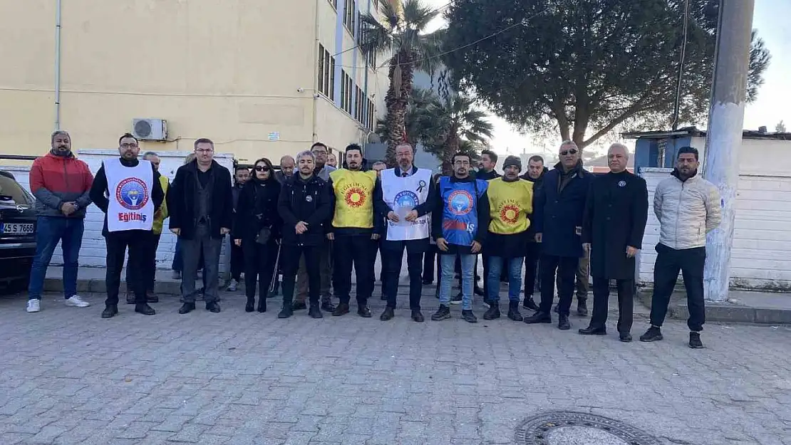 Alaşehir'de öğretmeni darp ettiler