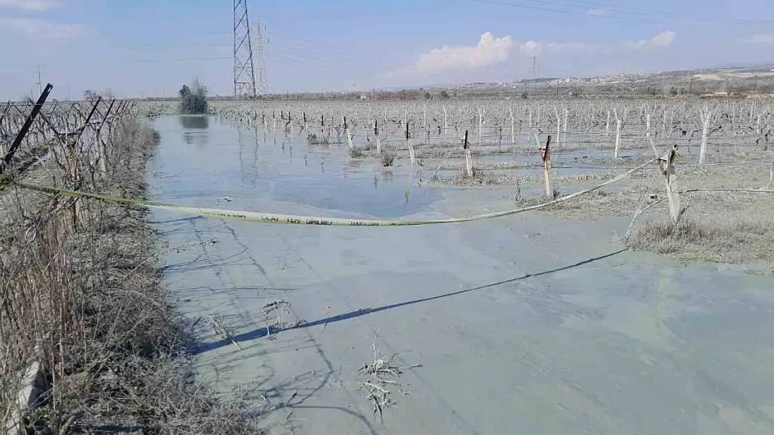 Alaşehir'de üzüm bağı içinde korkutan patlama