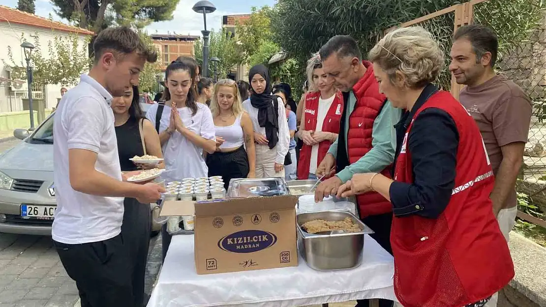 Alaşehir Kızılay'dan öğrencilere tanıtım turu