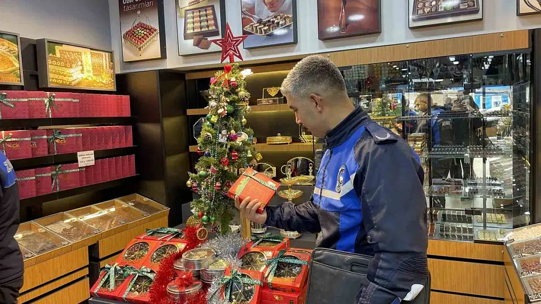 Aliağa Belediyesi Zabıta Müdürlüğü'nden yılbaşı denetimi