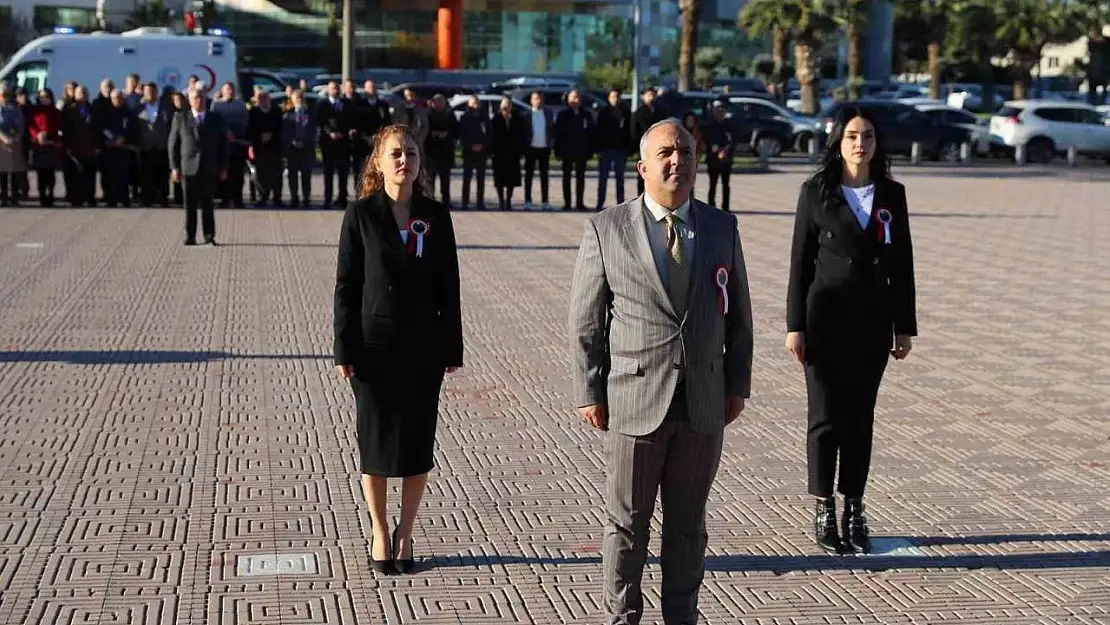 Aliağa'da Öğretmenler Günü kutlandı