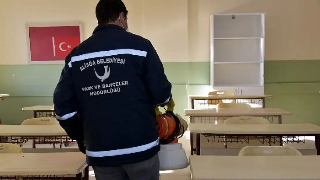 Aliağa'daki okullar dezenfekte ediliyor