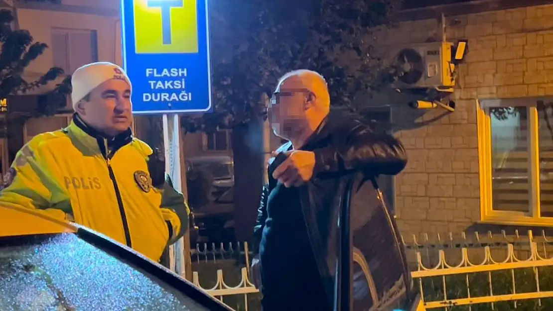 Alkollü sürücü ehliyeti kaptırınca 'Daha şimdi içtim ne çabuk çıktı' diye isyan etti