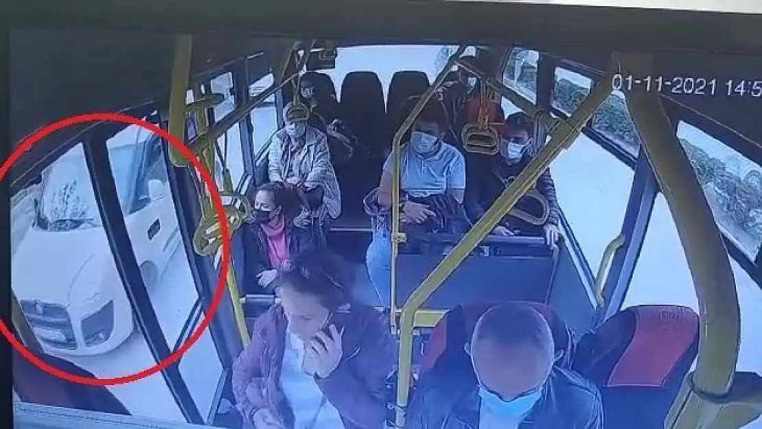 Altın hırsızlarını otobüs kamerası böyle ele verdi