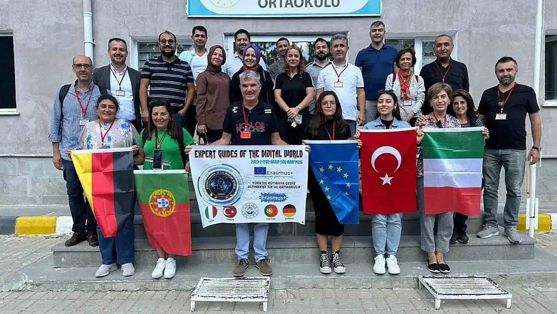 Altınkent Ortaokulunda 'dijital güvenlik' eğitimleri başladı