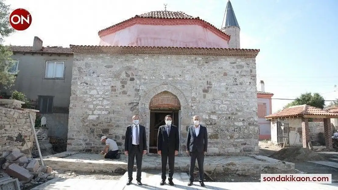 Altınova'nın tarihi Kadı Camii'nde son viraj