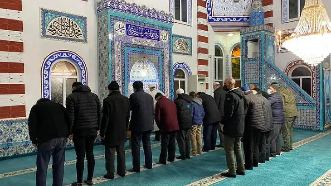 Altıntaş'ta sabah namazı buluşması
