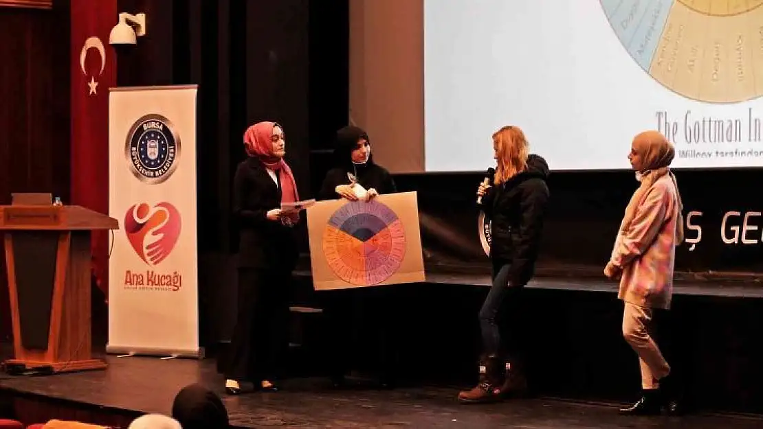 Ana Kucağı'nda ara tatil eğitim seminerleri