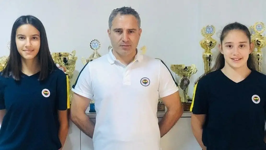 Antrenör Niyazi Gülhan Fenerbahçe ile anlaştı