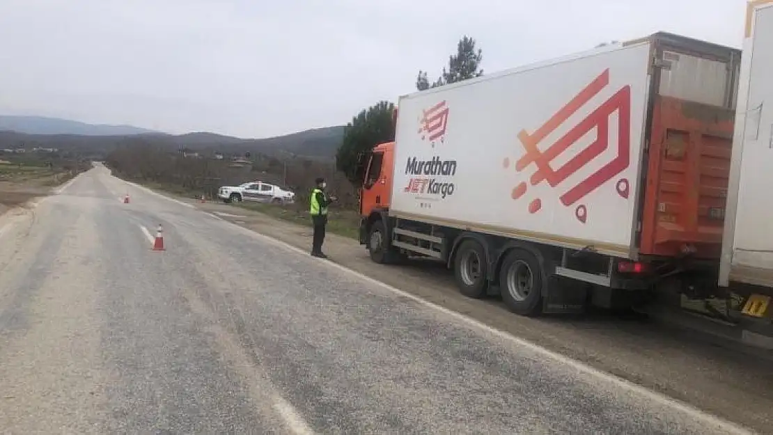 Araçlarında cep telefonu kullananlara ceza yağdı