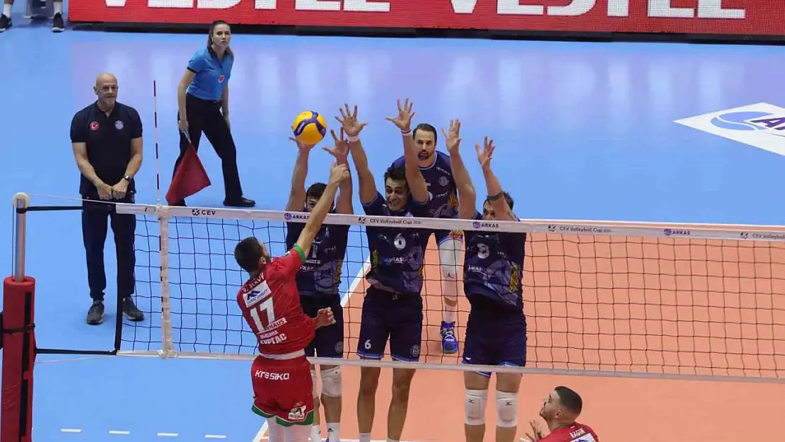 Arkas Spor, CEV Kupası'nda çeyrek finalde