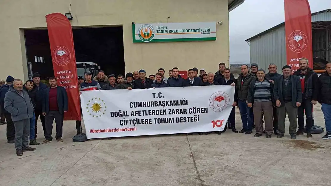 Aslanapa'da doğal afetlerden zarar gören 147 çiftçiye sertifikalı nohut tohumu desteği