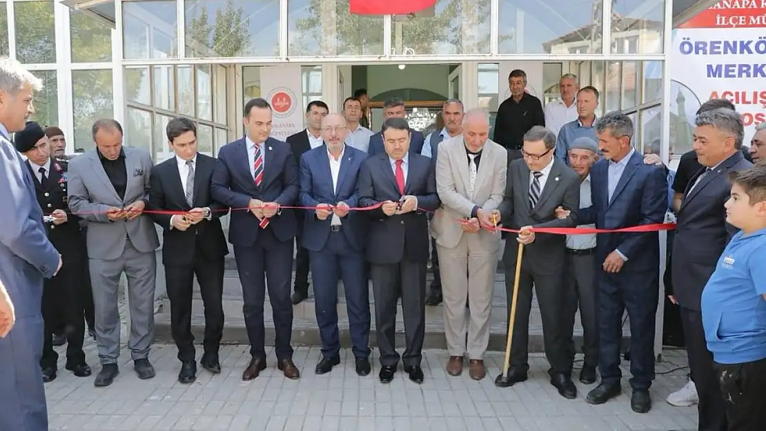 Aslanapa Örenköy'de tadilatı tamamlanan Dörtyol Merkez Camii ibadete açıldı