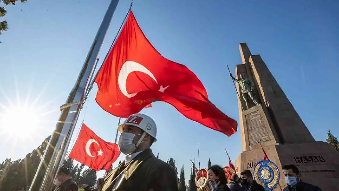 Asteğmen Kubilay ve arkadaşları Menemen'de anıldı